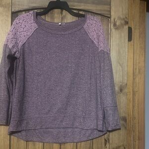 Cato Women's Lavender Lace Shoulder Sweatshirt